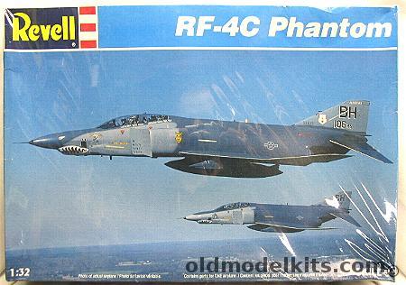 Revell 1/32 RF-4C Phantom II, 4662 plastic model kit